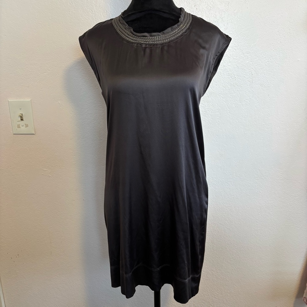 Theory Silk Blend Shift Dress Chain Detail Size 4 quiet luxury minimalist